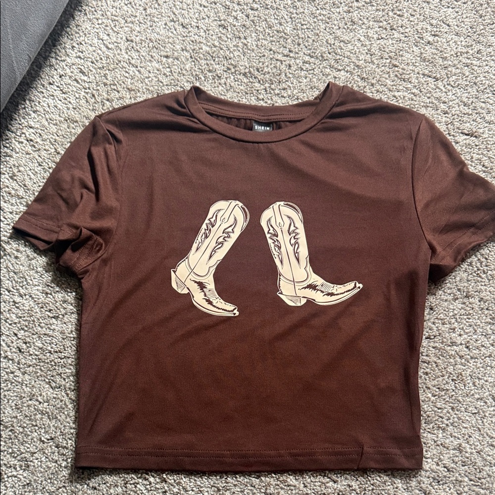 SHEIN Brown Crop Top with Cowboy Boots Design